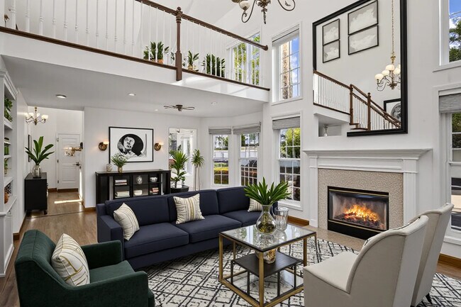 Primary Photo - 807 Fairmont Ct