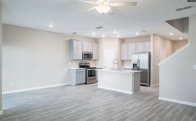 Building Photo - 247 Boracay Cir