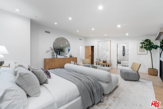 Building Photo - 20226 Lorenzana Dr