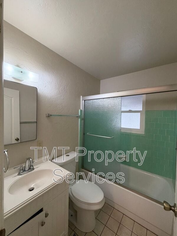 Building Photo - 2011 Mangrum Ave