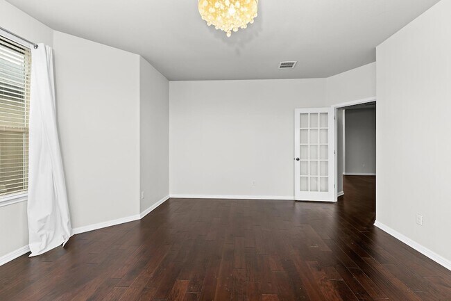 Building Photo - 9621 Solana Vista Loop