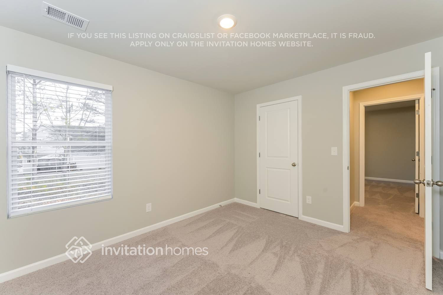 Building Photo - 105 Streambank Ct