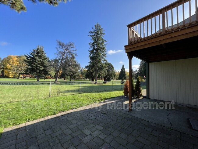 Building Photo - 20635 NW Lapine Way