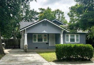 Building Photo - 18 North St