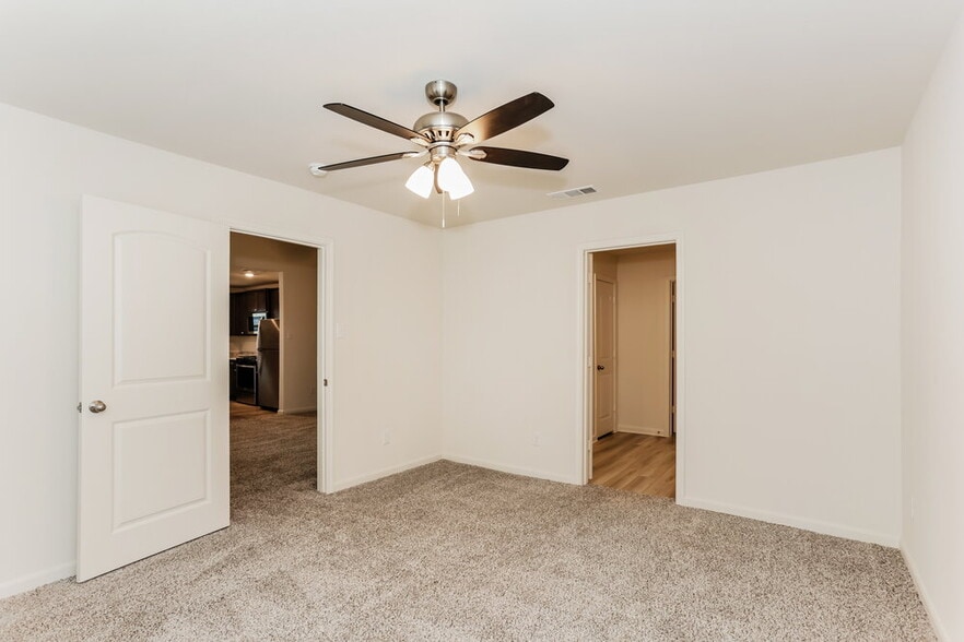 Building Photo - 1456 Palamedes Dr