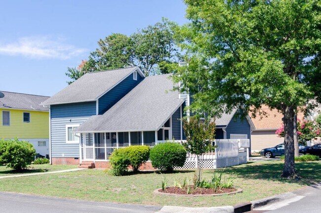 Building Photo - 901 Seafarer Dr