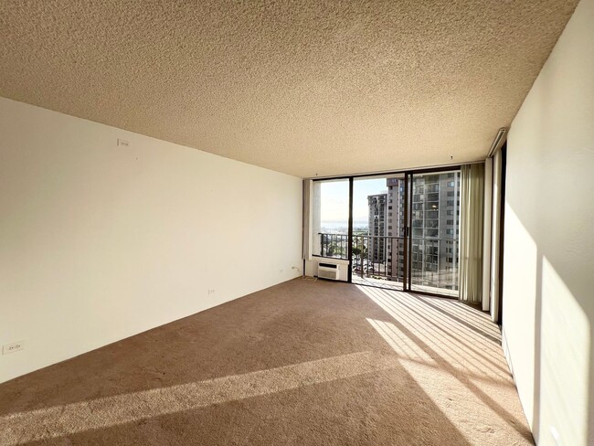 Building Photo - 1br/1ba/1pkg Condo with Sunset views in Aiea