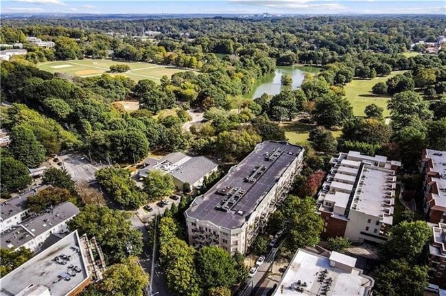 Building Photo - 1055 Piedmont Ave NE