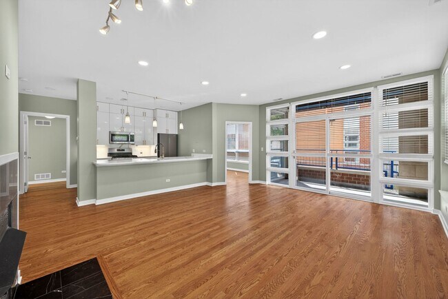 Building Photo - 1151 W Washington Blvd
