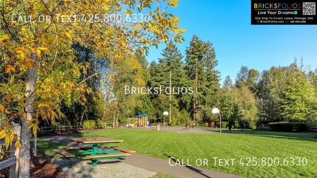 Building Photo - 13916 63rd Ave E