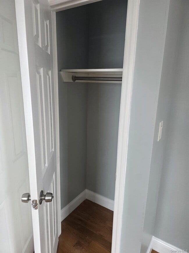 Building Photo - 238 Lawrence Ave