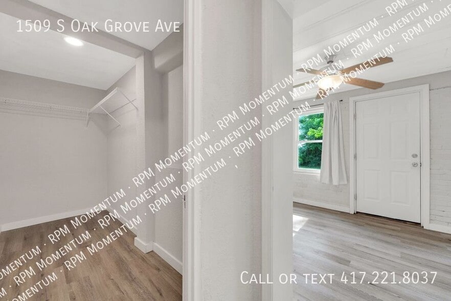 Building Photo - 1509 S Oak Grove Ave