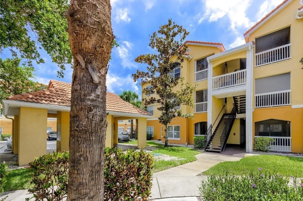 Building Photo - 10764 70th Ave