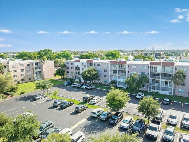 Building Photo - 8405 NW 8th St