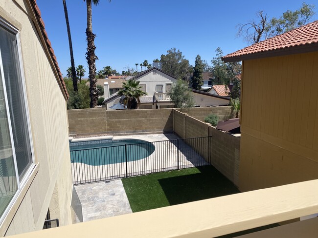 Building Photo - 9653 S 44th St