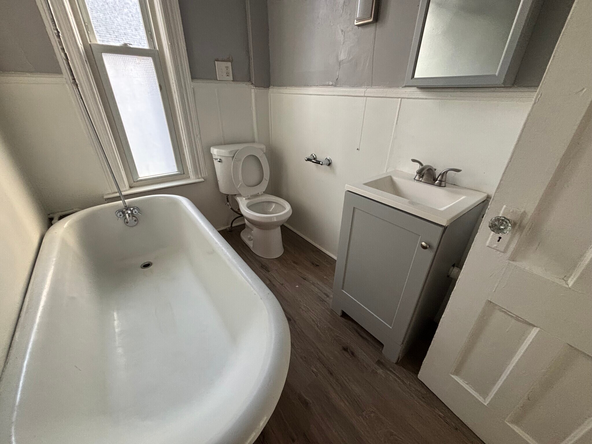 Building Photo - 175 Columbia St