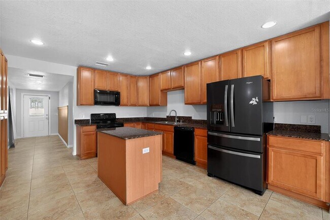 Building Photo - 3240 Apfel Rd