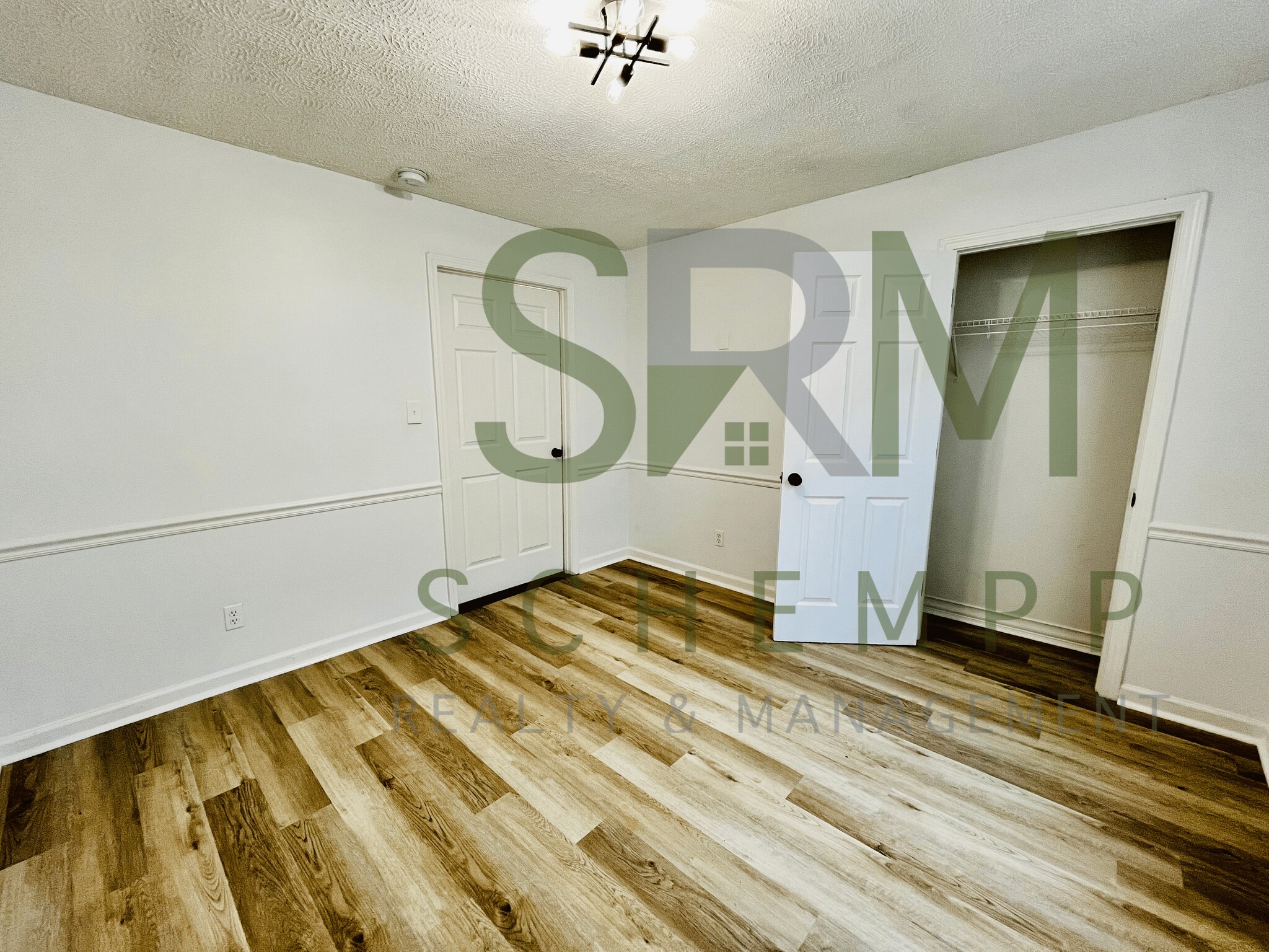 Building Photo - 615 N 32nd St