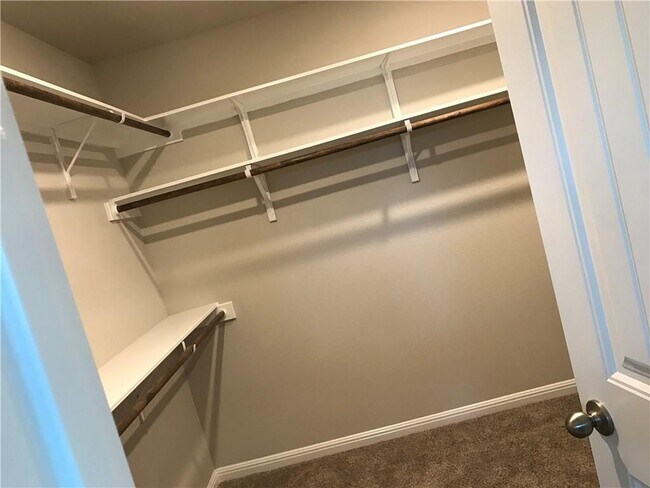 Building Photo - 801 Melda St