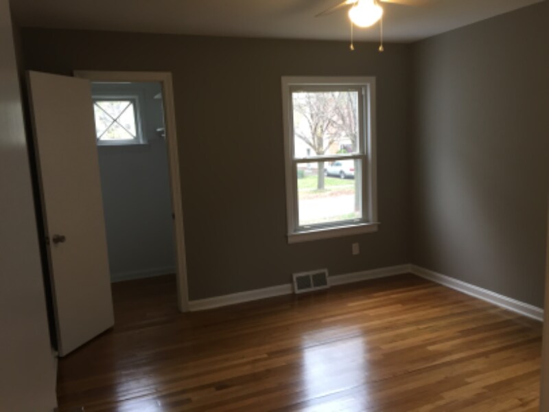 Building Photo - 17210 Mapleboro Ave