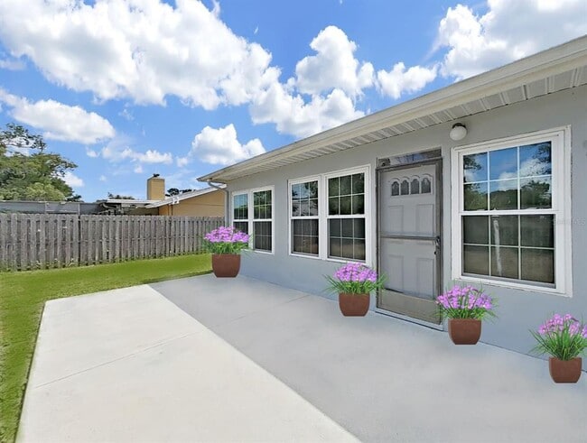 Building Photo - 878 Rustic Oaks Dr