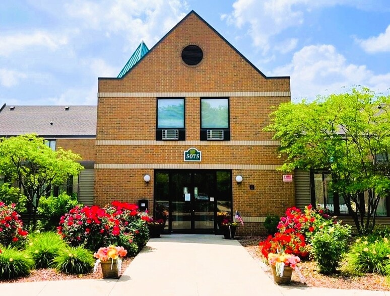 Primary Photo - Heritage Village of Holt - a 55+ Community