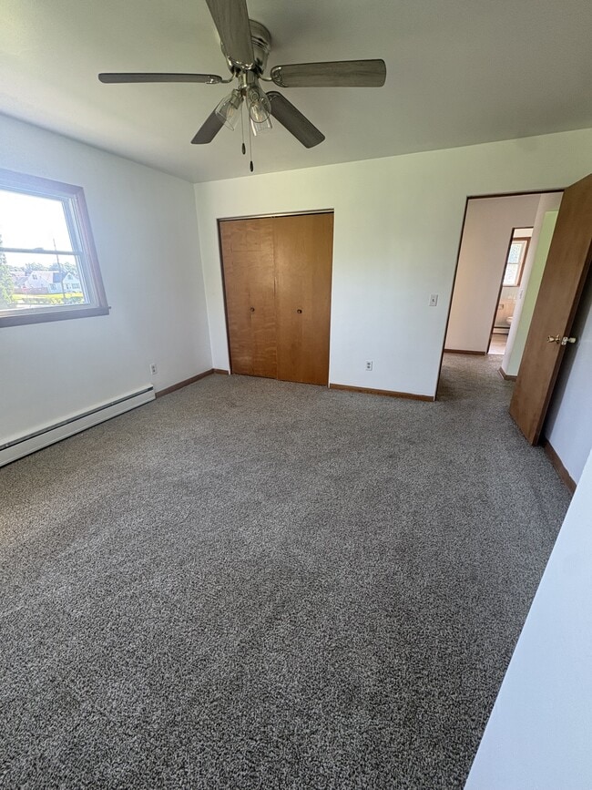 Building Photo - 108 N Brewer Dr