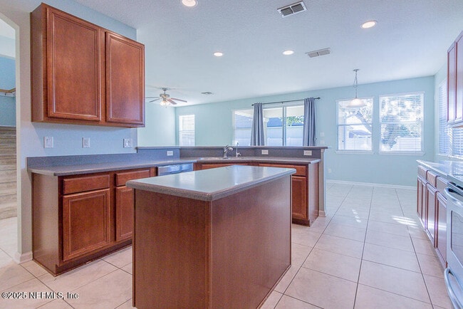 Building Photo - 3937 Ringneck Dr