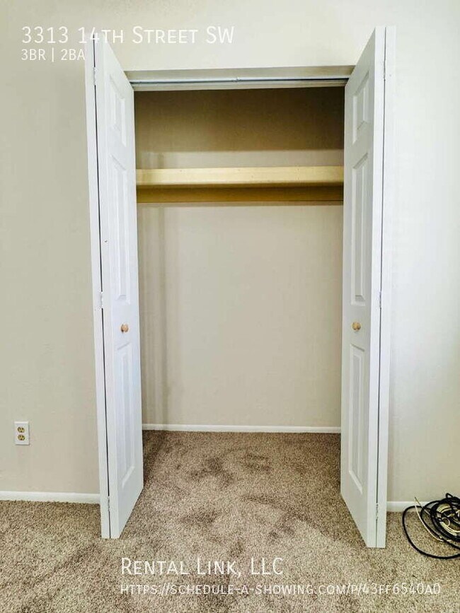 Building Photo - 3313 14th St SW