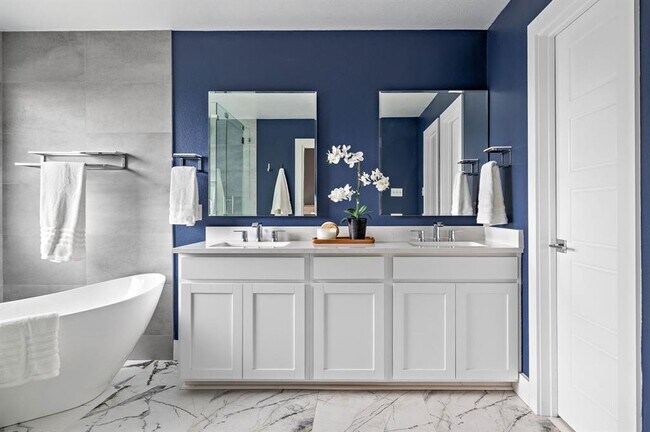 Building Photo - 3605 Talladega Trce