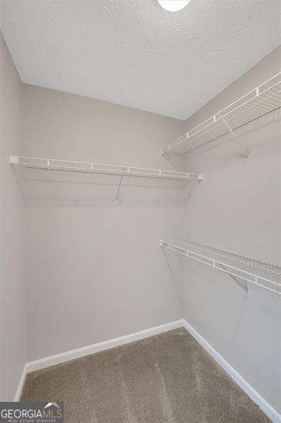 Building Photo - 940 Tree Creek Blvd