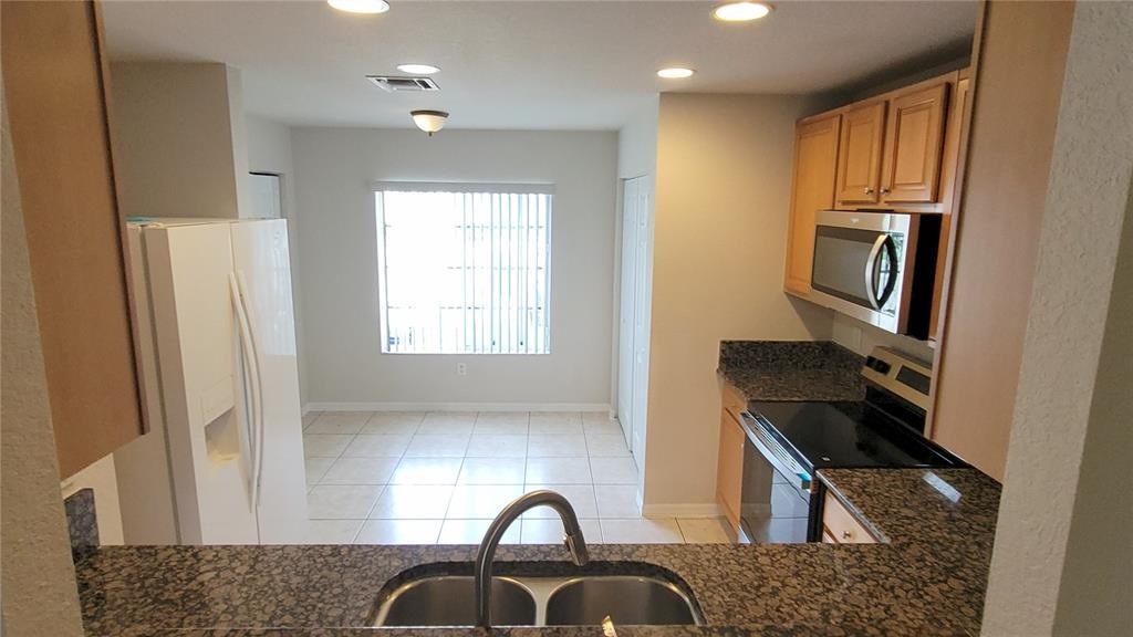 Building Photo - 5923 Manchester Way