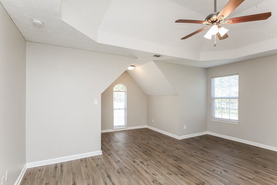Building Photo - 2395 Hamilton Parc Ln NE