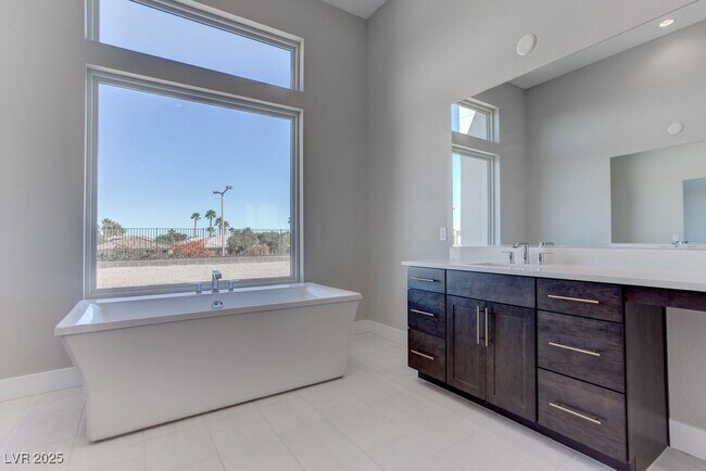 Building Photo - 4778 Outlook Peak St