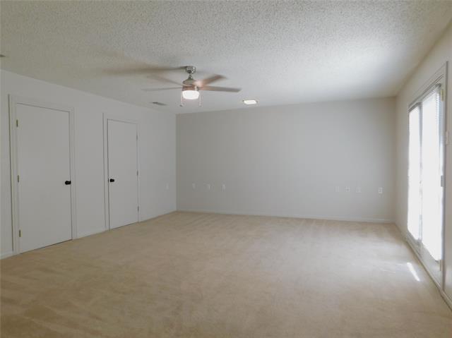 Building Photo - 705 Sun Valley Dr