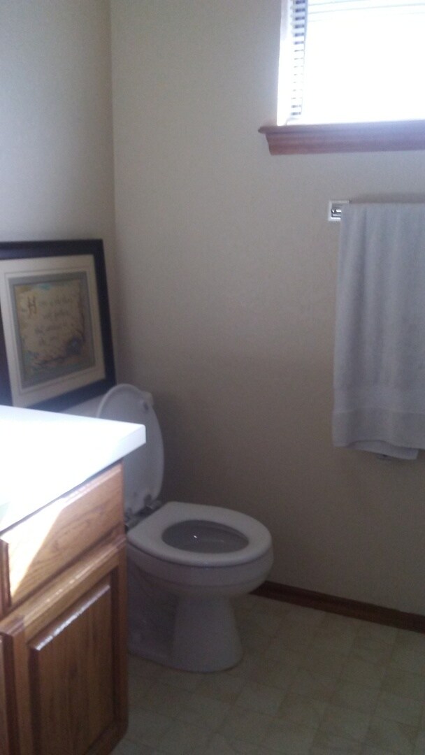 Building Photo - Super nice 3 bed, 2 bath, 2 car garage hom...