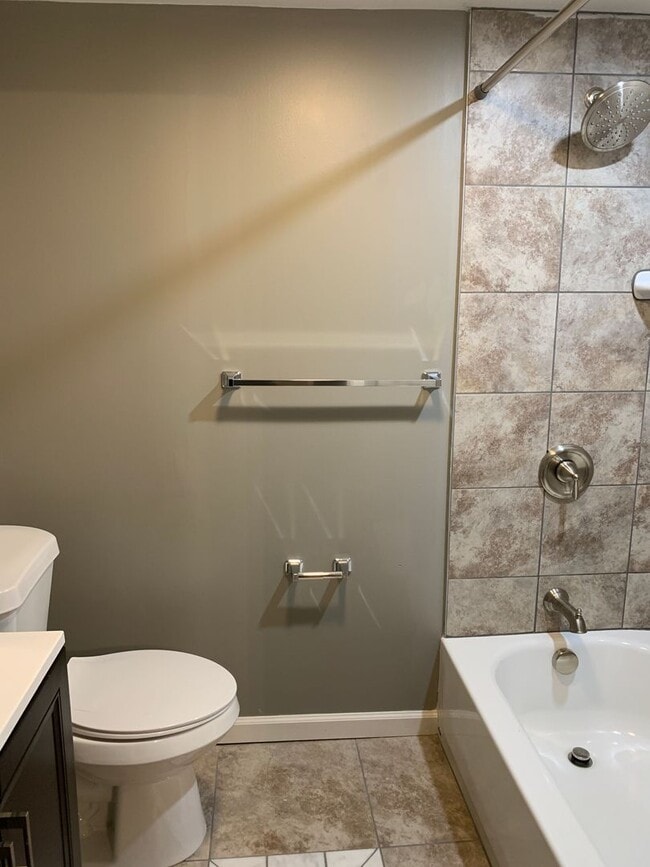 Building Photo - 2630 Edwards Wy