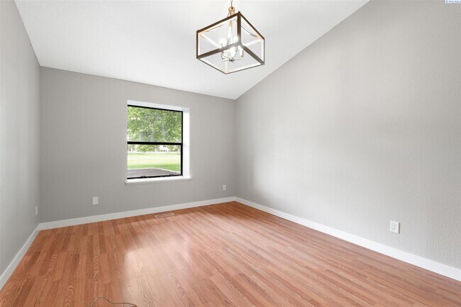 Building Photo - FURNISHED Condo at Meadow Springs Country Club