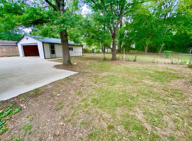 Building Photo - 179 Wessington Pl