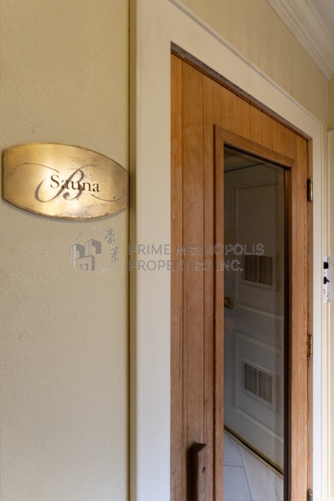 Building Photo - 1525 NW 57th St