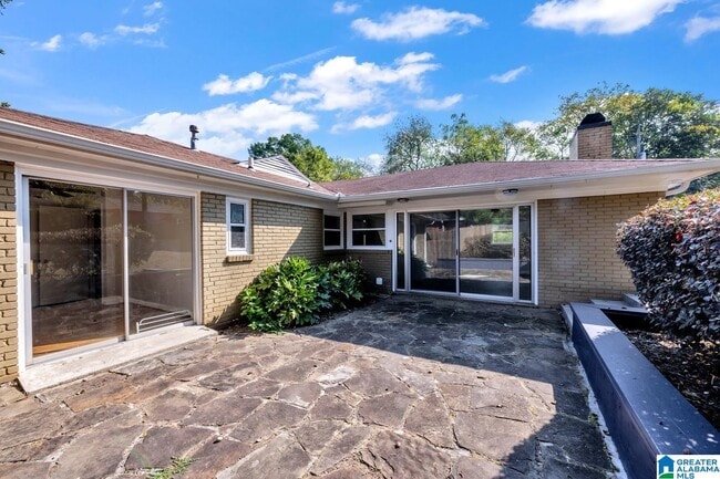 Building Photo - 5321 Crestwood Blvd