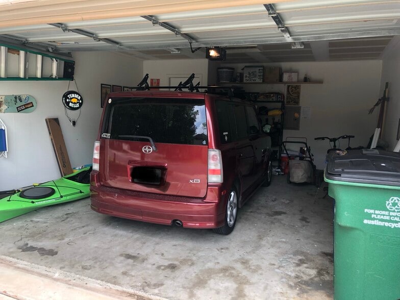 Garage storage - 7425 Marble Ridge Dr