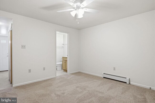 Building Photo - 2-8 Corliss Ave