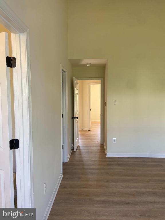 Building Photo - 42888 Golf View Dr