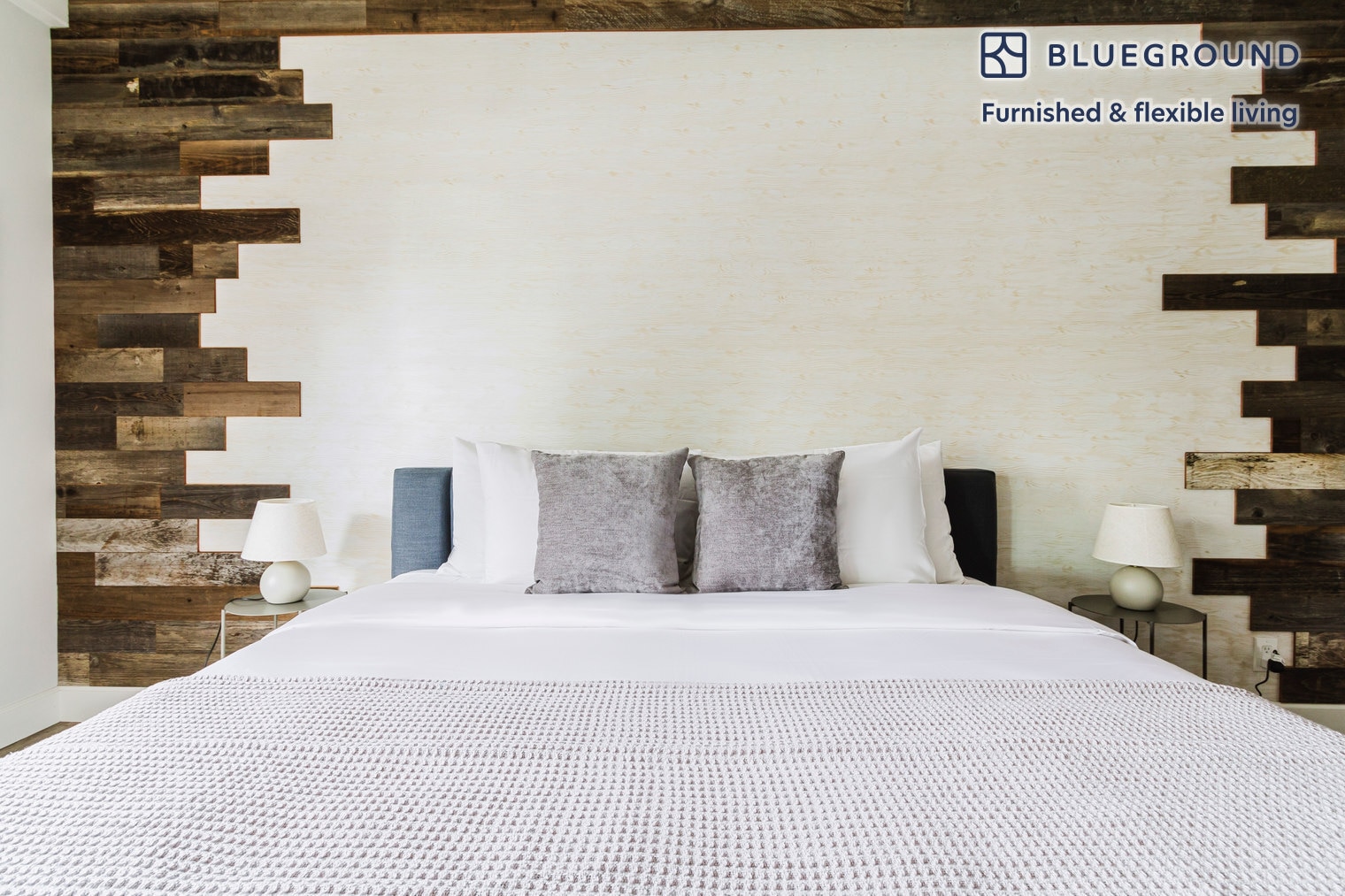 Building Photo - 251 Middlefield Rd