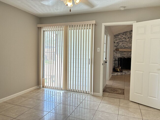 Building Photo - 4211 Autumn Meadow Dr