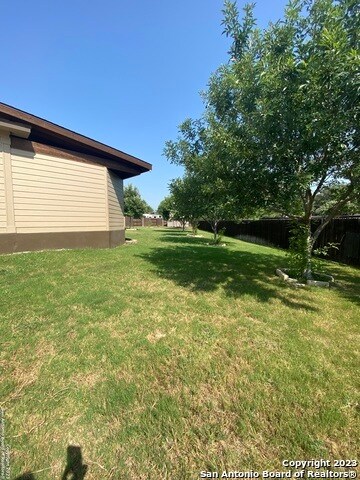 Building Photo - 6131 Gypsy Bell