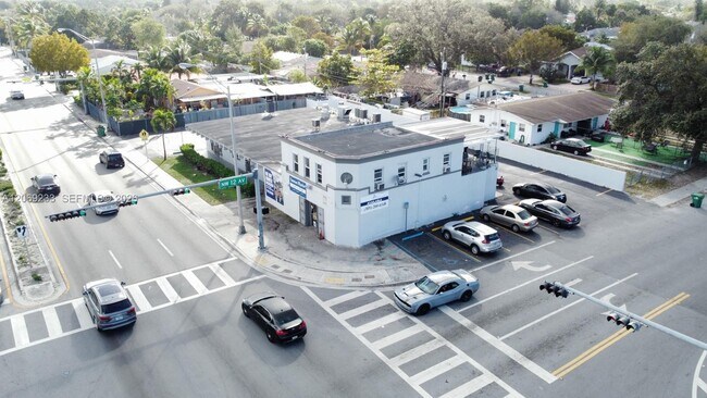 Building Photo - 1186 NW 103rd St