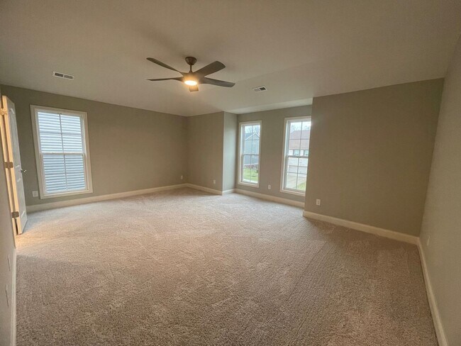 Building Photo - Gorgeous Custom New Build Home!