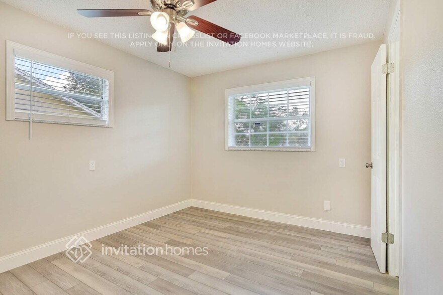 Building Photo - 8209 Sarnow Dr